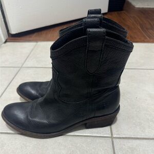 Frye Black Leather Boots Size 6.5B